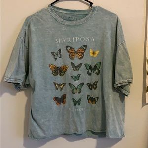 Woman’s slightly oversized t-shirt